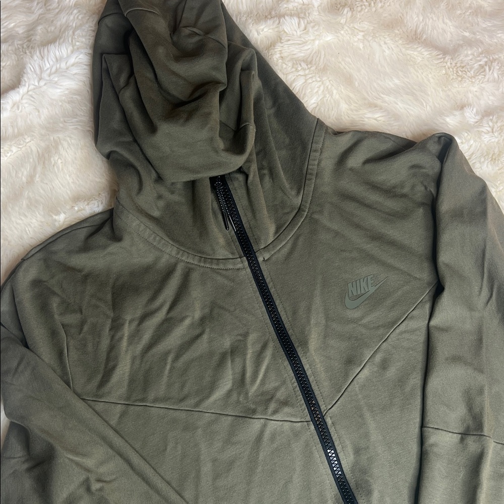 Nike Tech Jacket - image 3